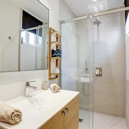아파트 Lou C -charmant Apt, Clim, Wifi, Refait A Neuf, 6pers *